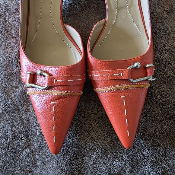 BCBG Max Azria Women’s Orange Leather Kitten Heels 9.5 / 40.5 Italy Pointed Toe - Picture 9 of 14